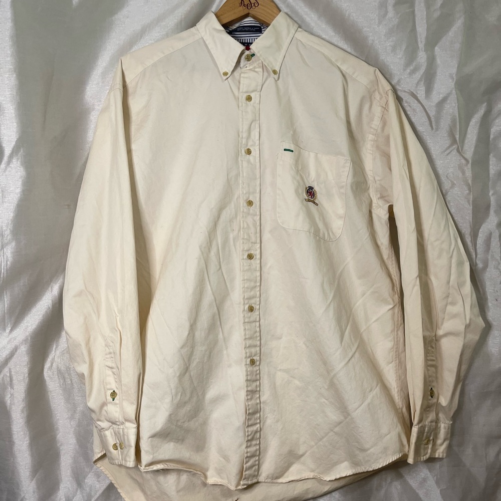 VTG 90’s Tommy Hilfiger Preppy Cream Long Sleeve Button Down Front Polo Shirt